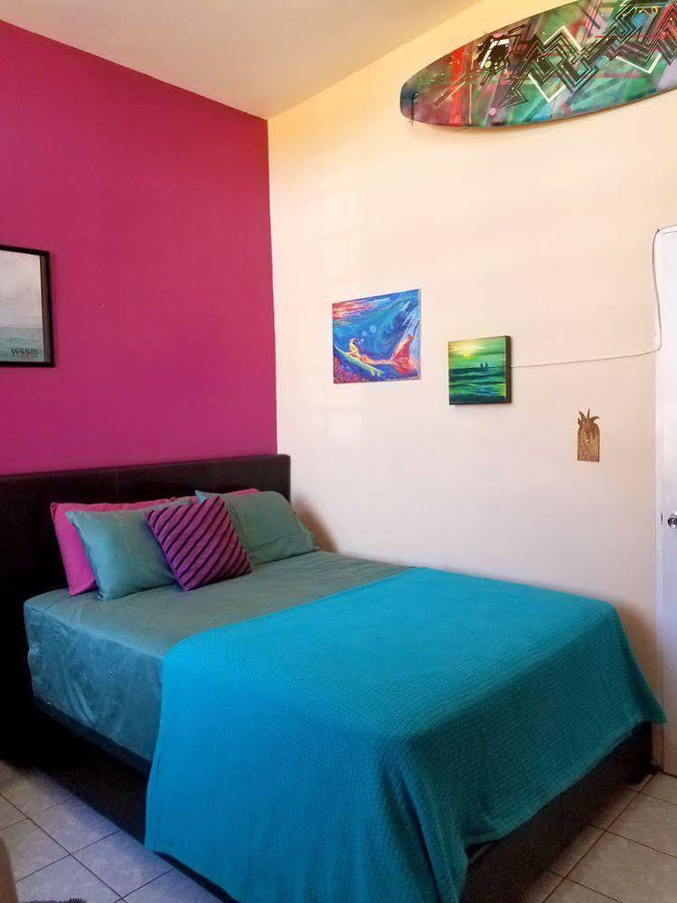 לינה וארוחת בוקר אגואדילה Wssm Surf House מראה חיצוני תמונה