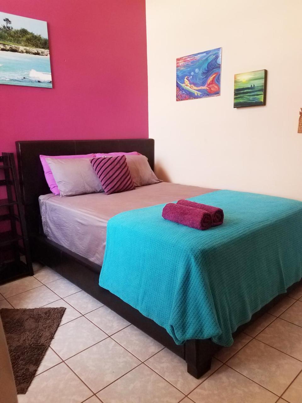 לינה וארוחת בוקר אגואדילה Wssm Surf House מראה חיצוני תמונה